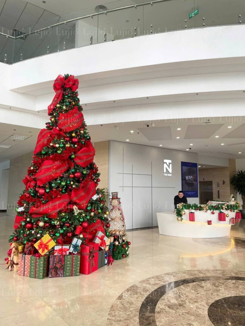 Báo Giá Trang Trí Cây Thông Noel Tại Củ Chi. Ảnh 2
